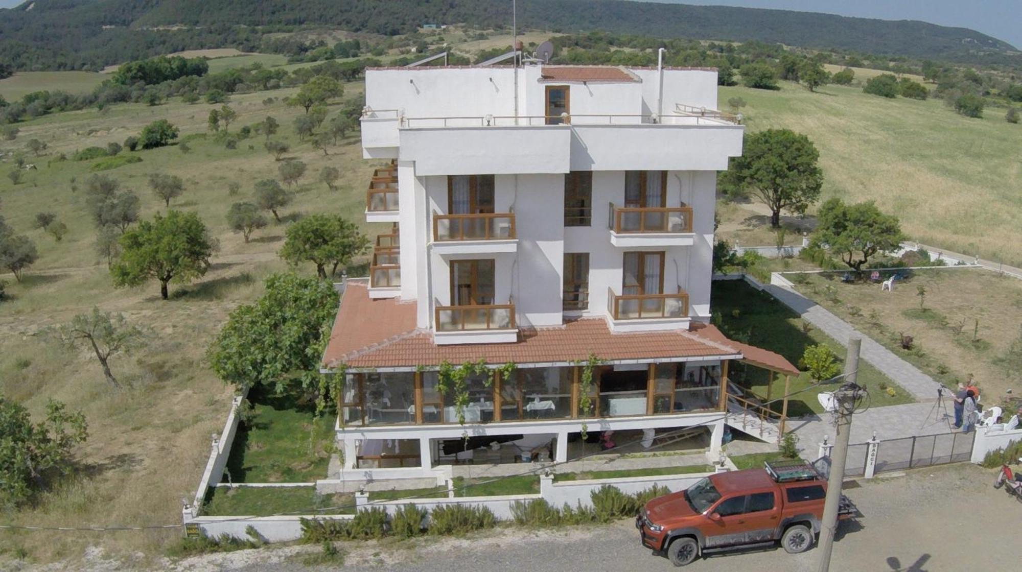 Villa Bagci Hotel Ечеабат Екстериор снимка