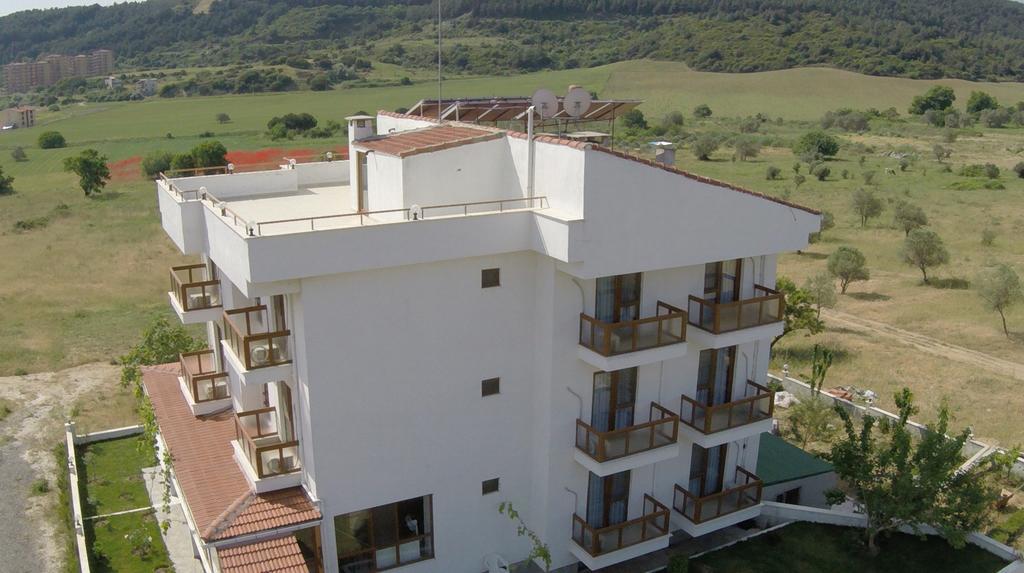 Villa Bagci Hotel Ечеабат Екстериор снимка